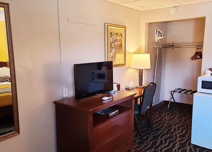 Hampton Inn