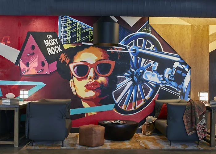 Moxy Chattanooga Downtown
