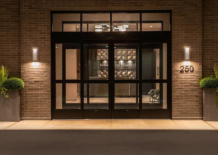 Fairfield Inn & Suites By Marriott Boston Waltham