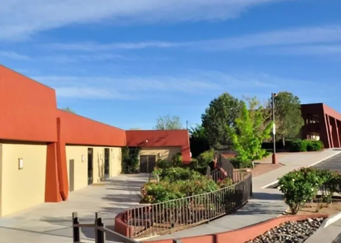 The Lodge At Cliff Castle Casino