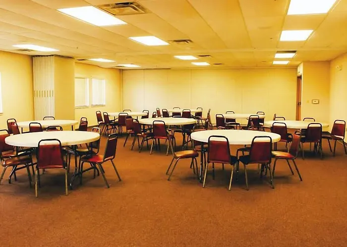 Americas Best Value Inn-Fredonia