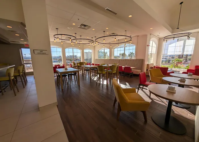 Hilton Garden Inn Las Vegas Strip South