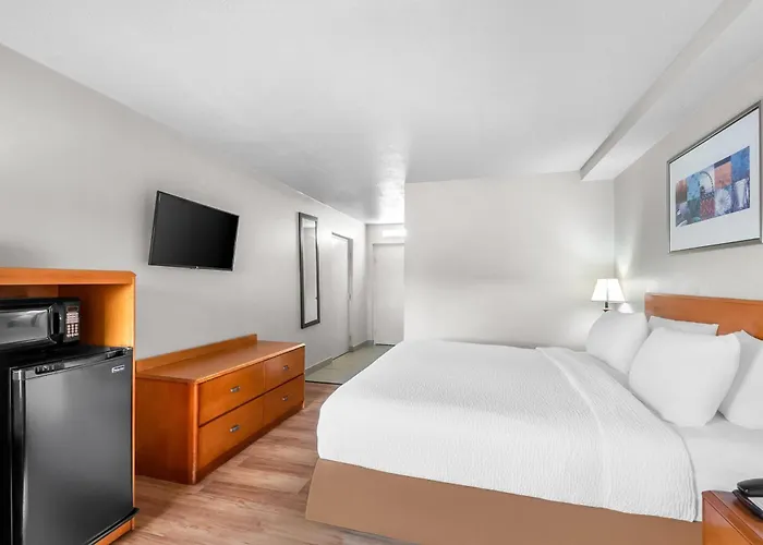 Travelodge By Wyndham Winchester