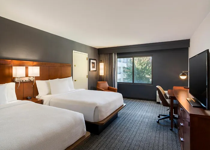 Courtyard Sacramento Airport Natomas
