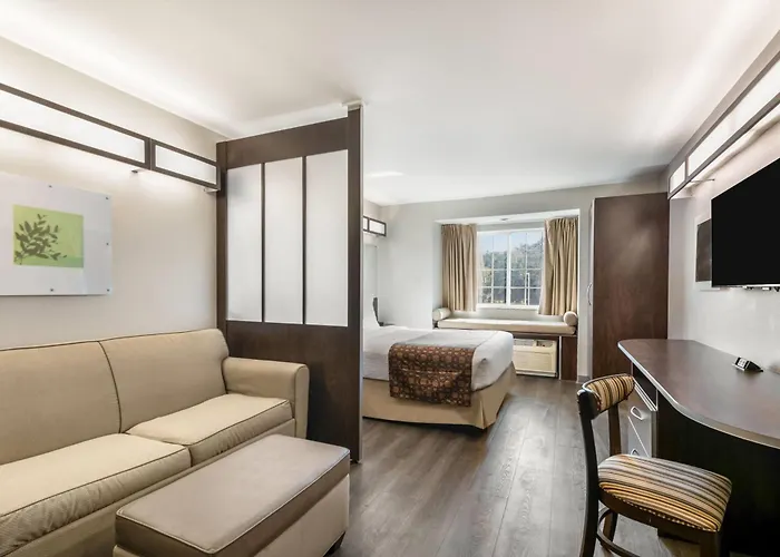 Microtel Inn & Suites By Wyndham Pearl River/Slidell
