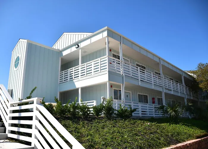 Salt & Stone Hotel