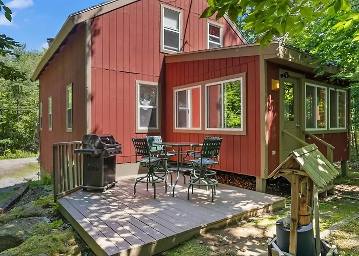 Unusual Latitude Limit 7 Cottage