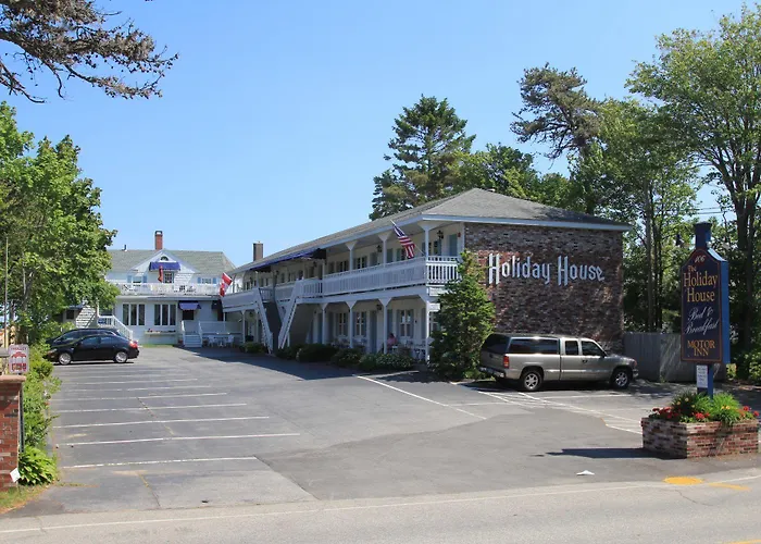 The Holiday House Inn & Motel