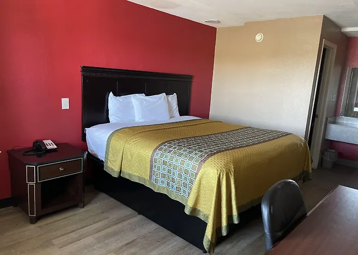 Deluxe Inn