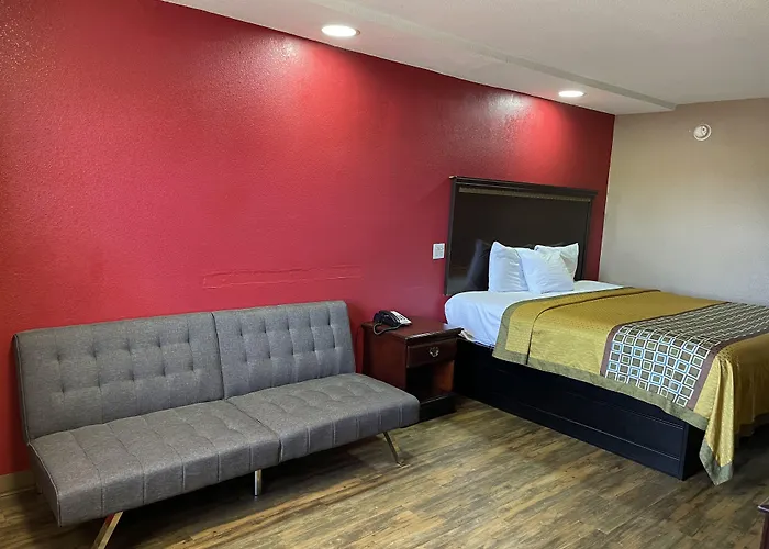 Deluxe Inn