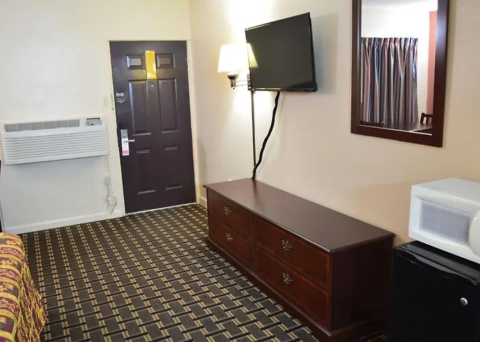 Surestay By Best Western Huntsville University Area