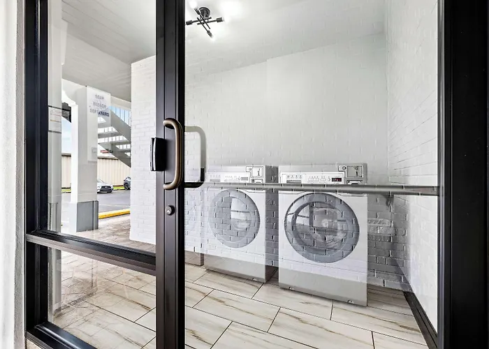 Surestay By Best Western Huntsville University Area