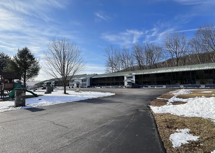 Travelodge By Wyndham Lincoln Near White Mountain