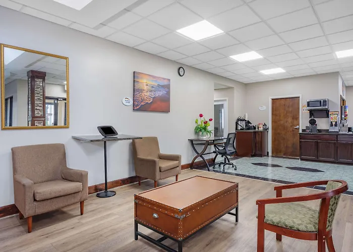 Baymont By Wyndham Midway Tallahassee