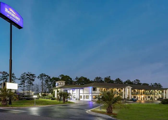 Baymont By Wyndham Midway Tallahassee