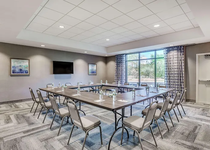 Hampton Inn & Suites Kittery-Portsmouth