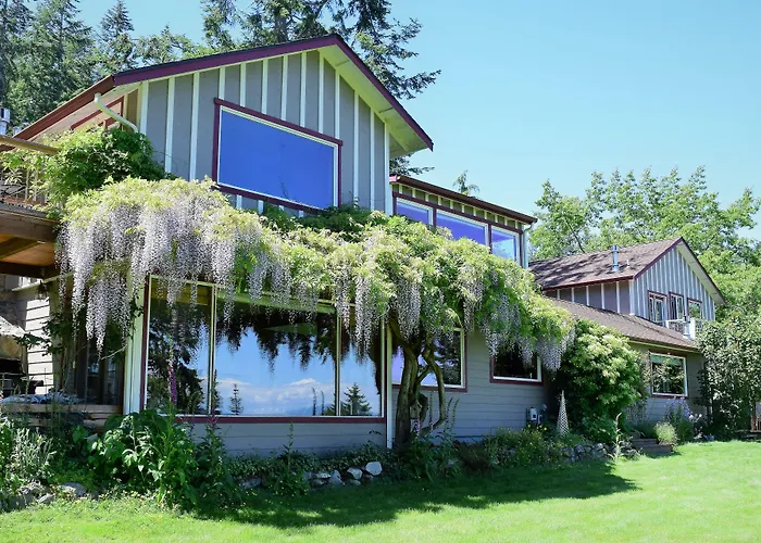 The Bluff On Whidbey