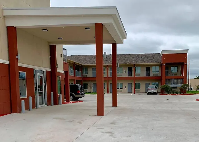 Homestay Inn & Suites Edinburg