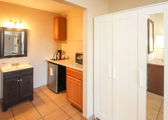 Ans Inn & Suites