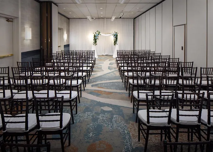 Doubletree By Hilton Boston-Andover