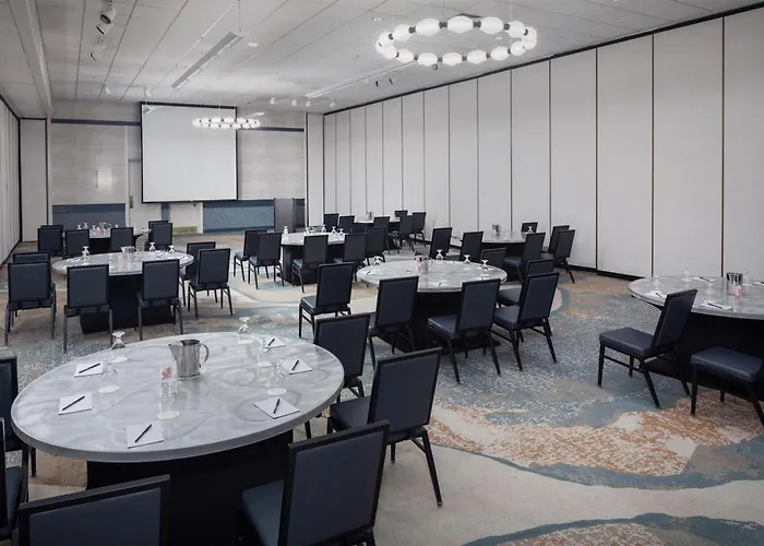 Doubletree By Hilton Boston-Andover