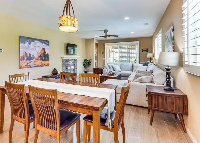 Walk To Coachella & Stagecoach: Festival Retreat!