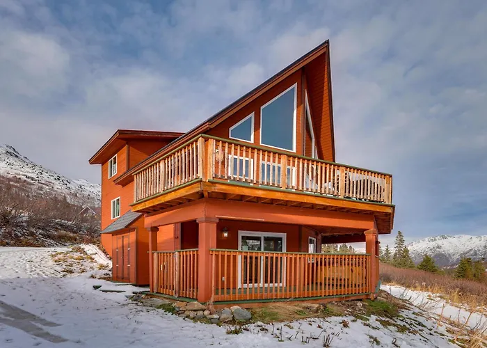 Stunning Alaskan Getaway W/ River & Mtn Views