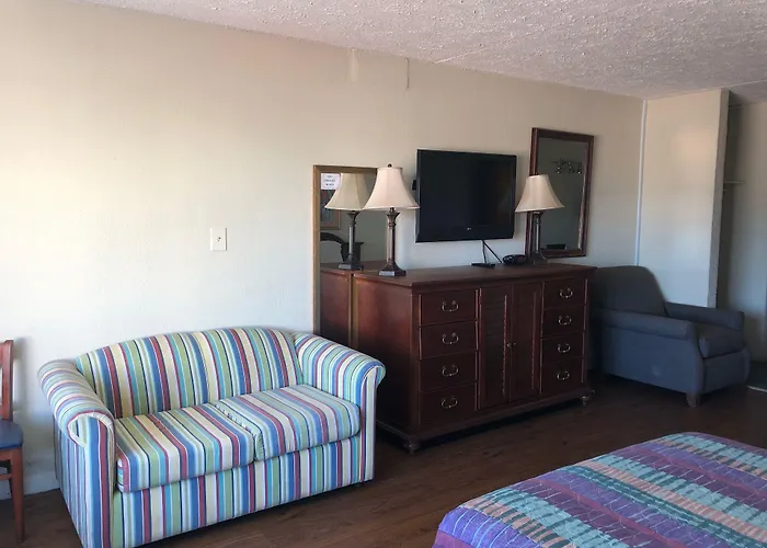 Ocean 5 Hotel