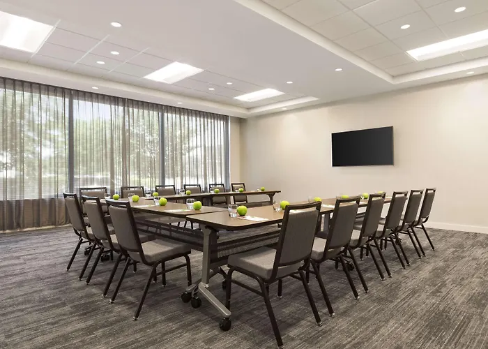 Hyatt Place Virginia Beach Town Center