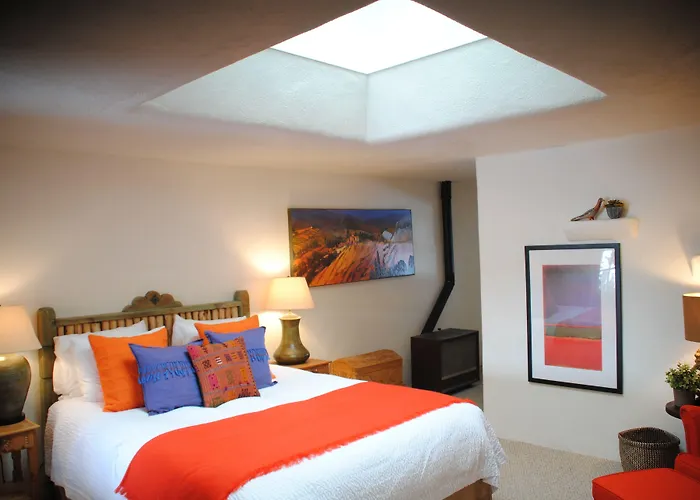 Old Taos Guesthouse B&B