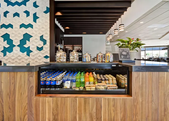 Hyatt Place Fresno