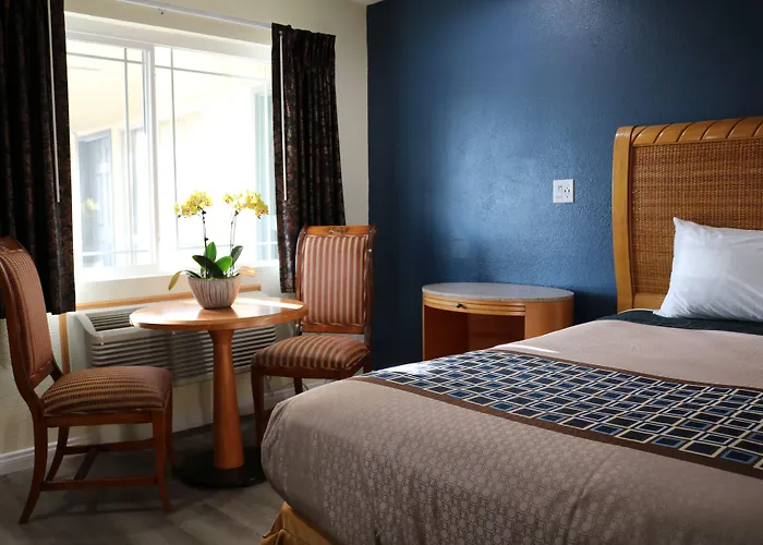 Valli Hi Motel