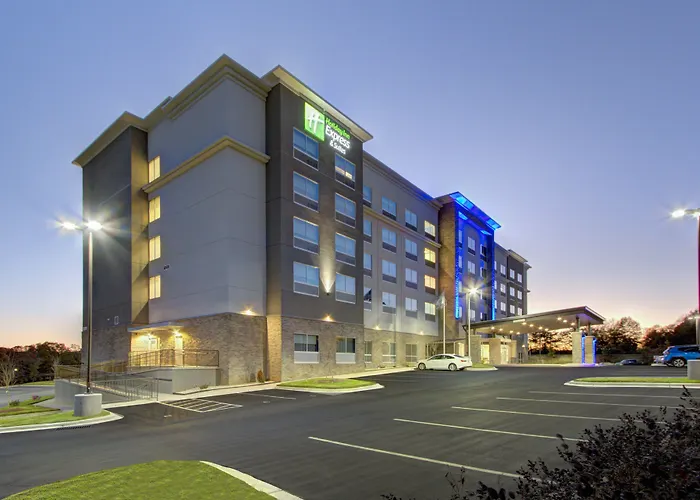 Holiday Inn Express & Suites Charlotte Southwest By Ihg