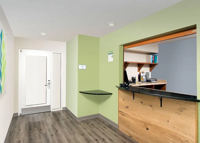 Woodspring Suites Indianapolis Castleton