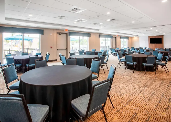 Hampton Inn & Suites North Port, Fl