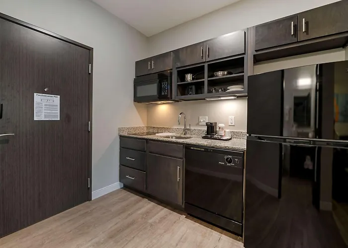 Mainstay Suites Cincinnati University - Uptown