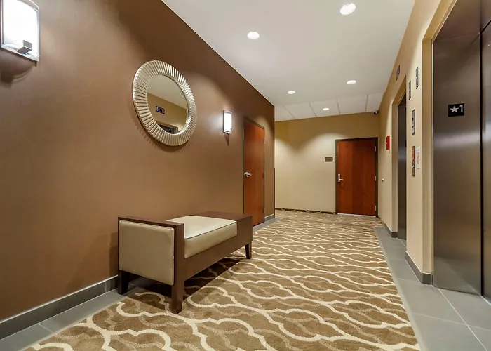 Comfort Suites Grand Island South