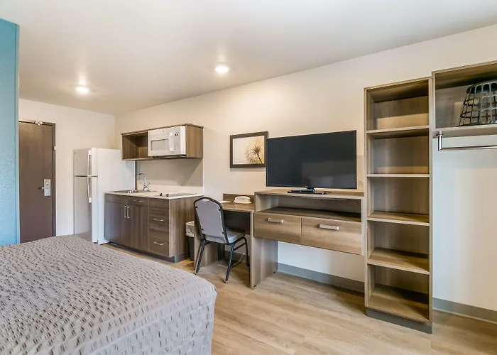 Woodspring Suites Missoula