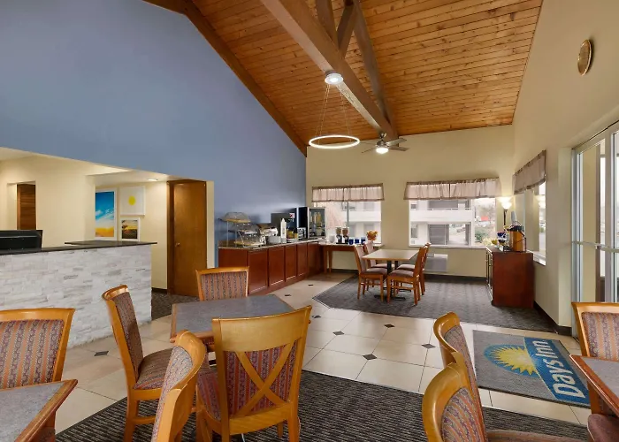 Days Inn By Wyndham Oak Ridge Knoxville