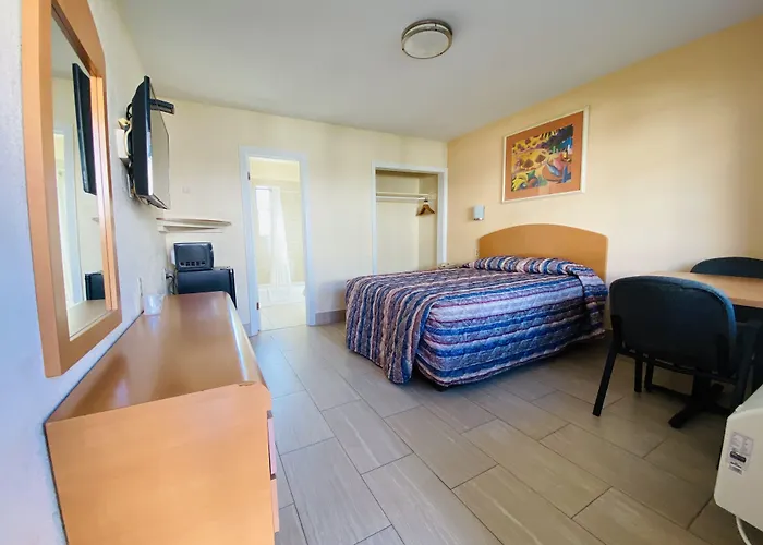 A 1 A Super Inn