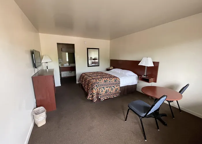 Vibe Inn - Whirlpools Suites - Lyons