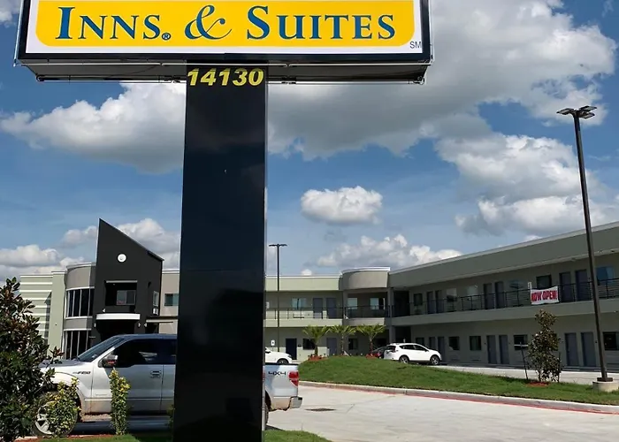 Scottish Inns And Suites Scarsdale