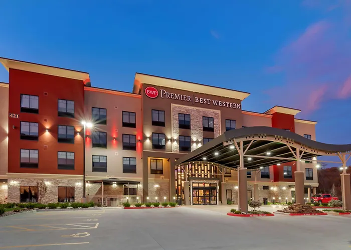 Best Western Premier Liberty Inn & Suites