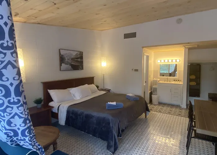 Sussex Motel