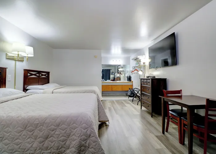 Canaan Motel