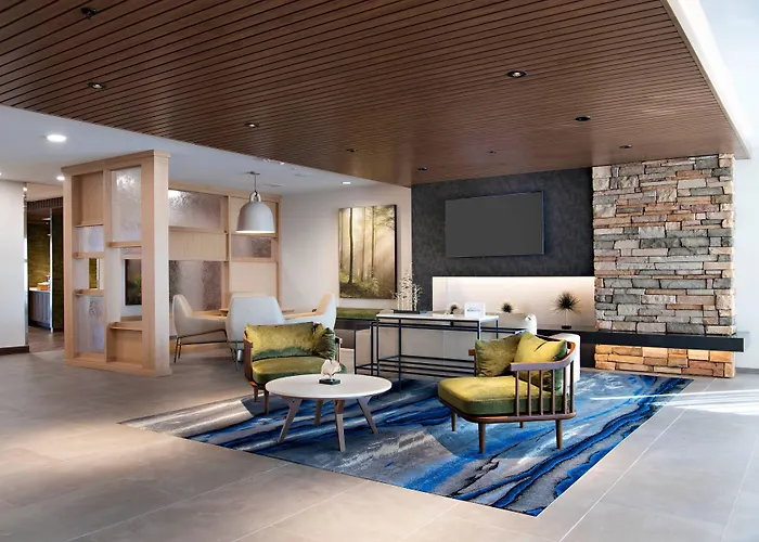 Fairfield Inn & Suites By Marriott Dayton North