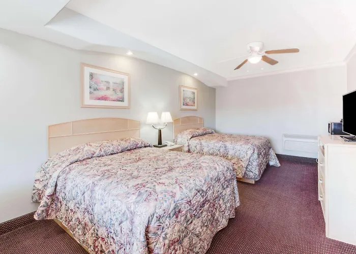 Knights Inn Van Horn