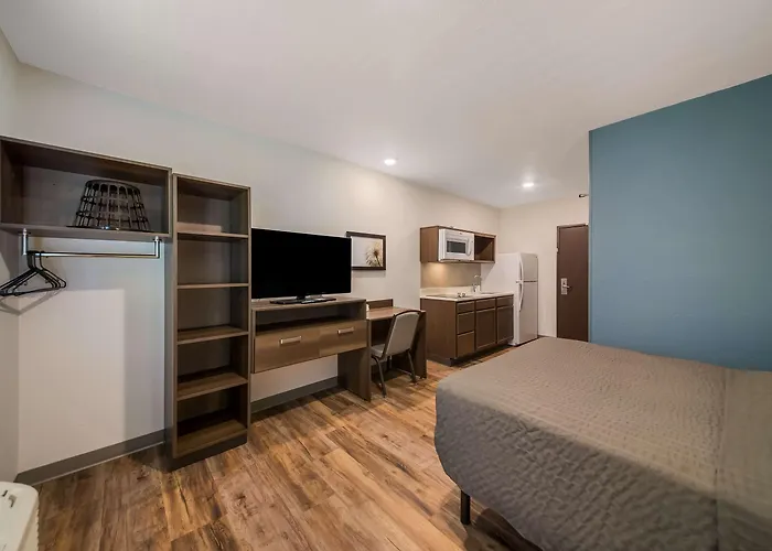 Woodspring Suites Wesley Chapel-Tampa