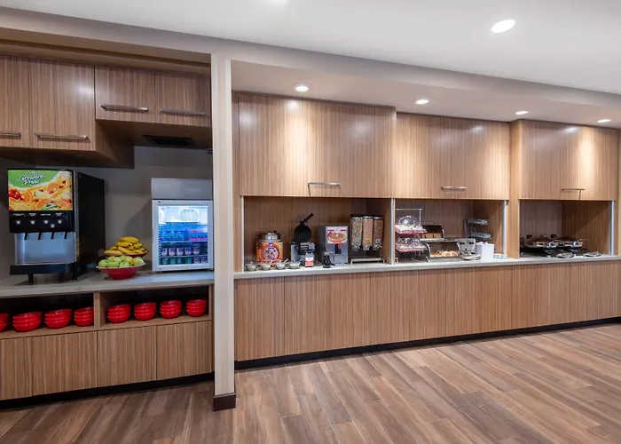 Towneplace Suites By Marriott Indianapolis Airport