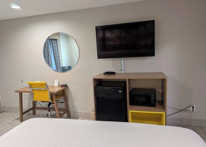 Days Inn By Wyndham Arcadia Louisiana
